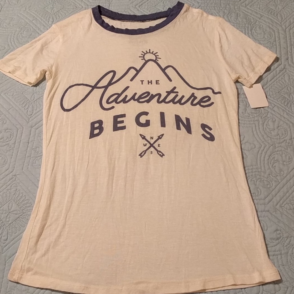 NWT WELL WORN Los Angeles Tee shirt size XS